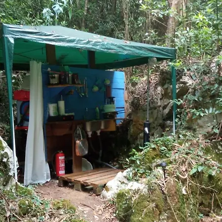 Glamping For Ukraine